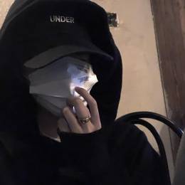 User_4139773