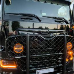 AmAuRy_UIHDHDB's avatar