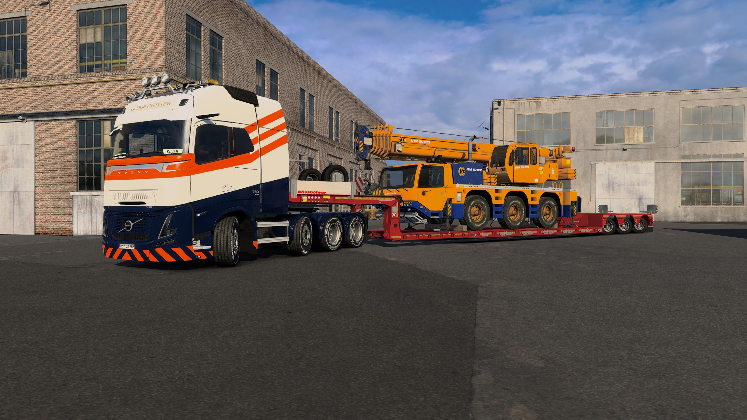 Interner Schwerlastconvoy mit unserem Partner FoxLog-Group
