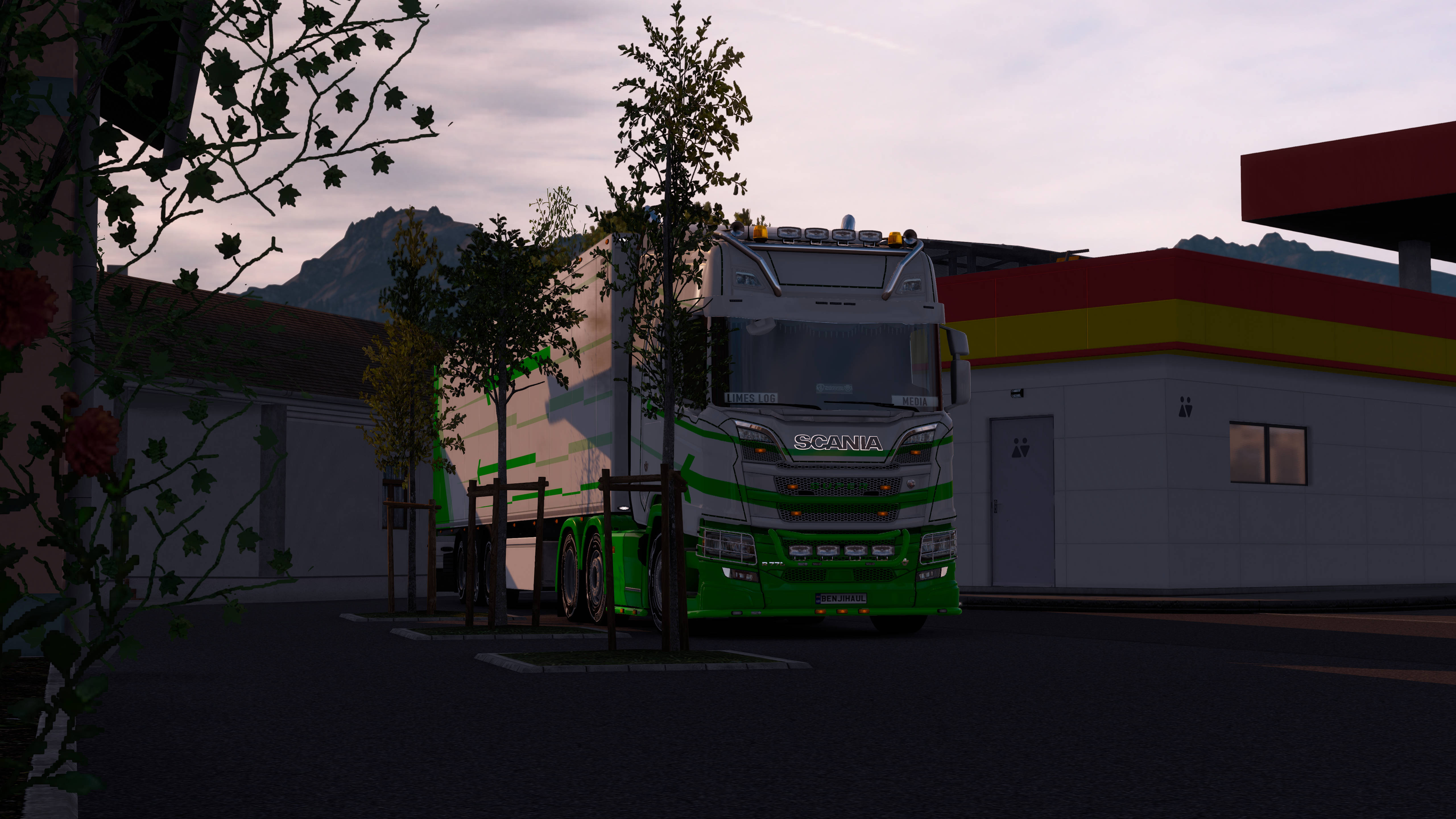 Lime's Logistics #12 Credit: BenjiHauls